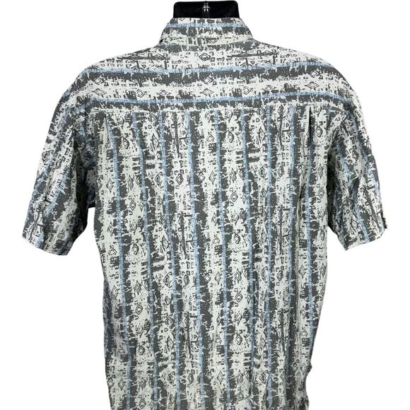 Short Sleeve Casual Graphic Button Up - Picture 6 of 8